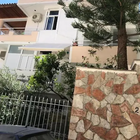 28 App Διαμέρισμα *