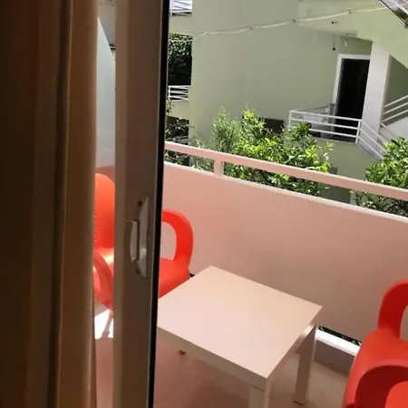 28 App Appartement Sarandë